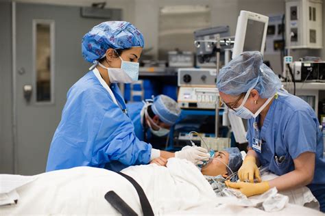 Doctors & Hospitals .